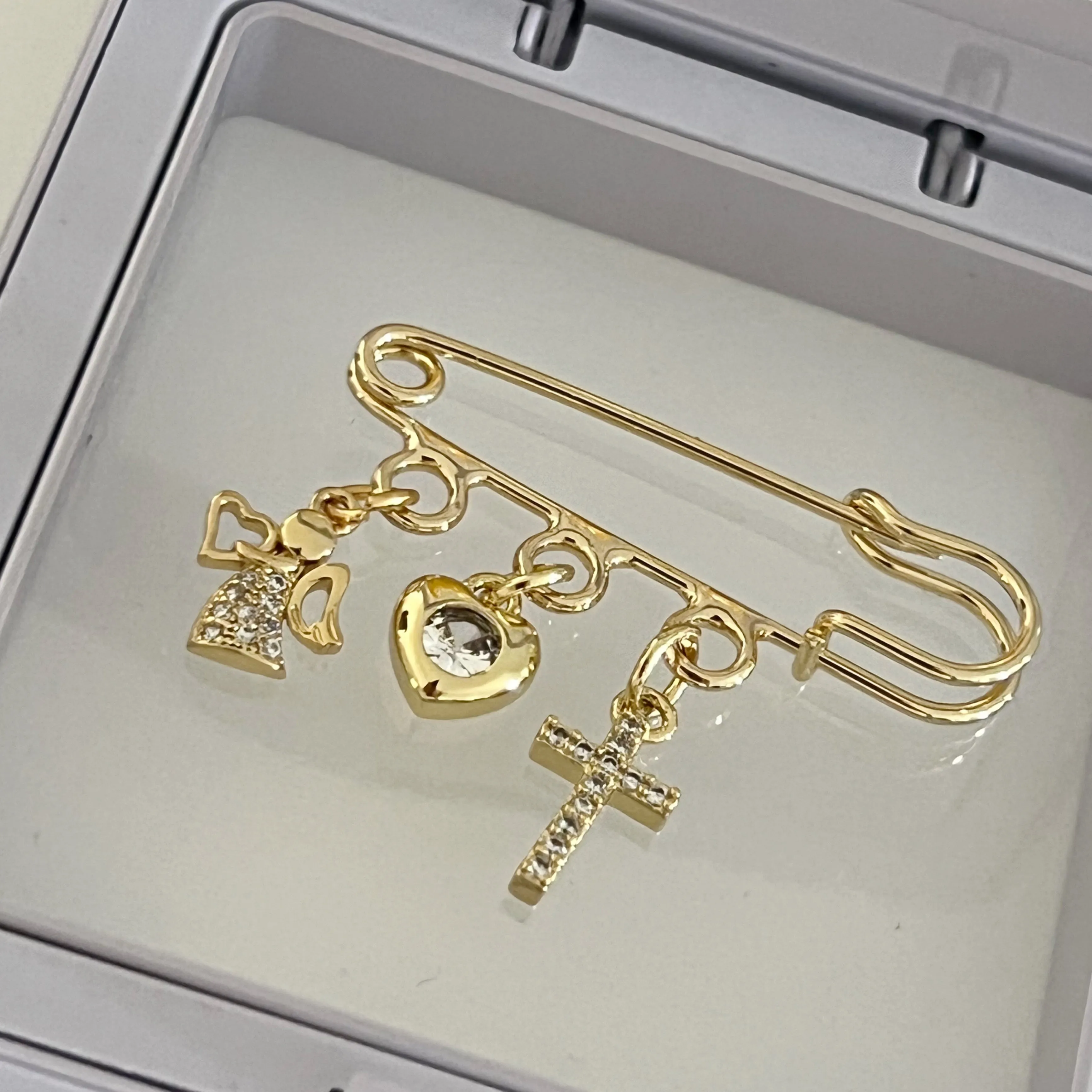 4 CM Plain Pin With CZ Charms - Gold