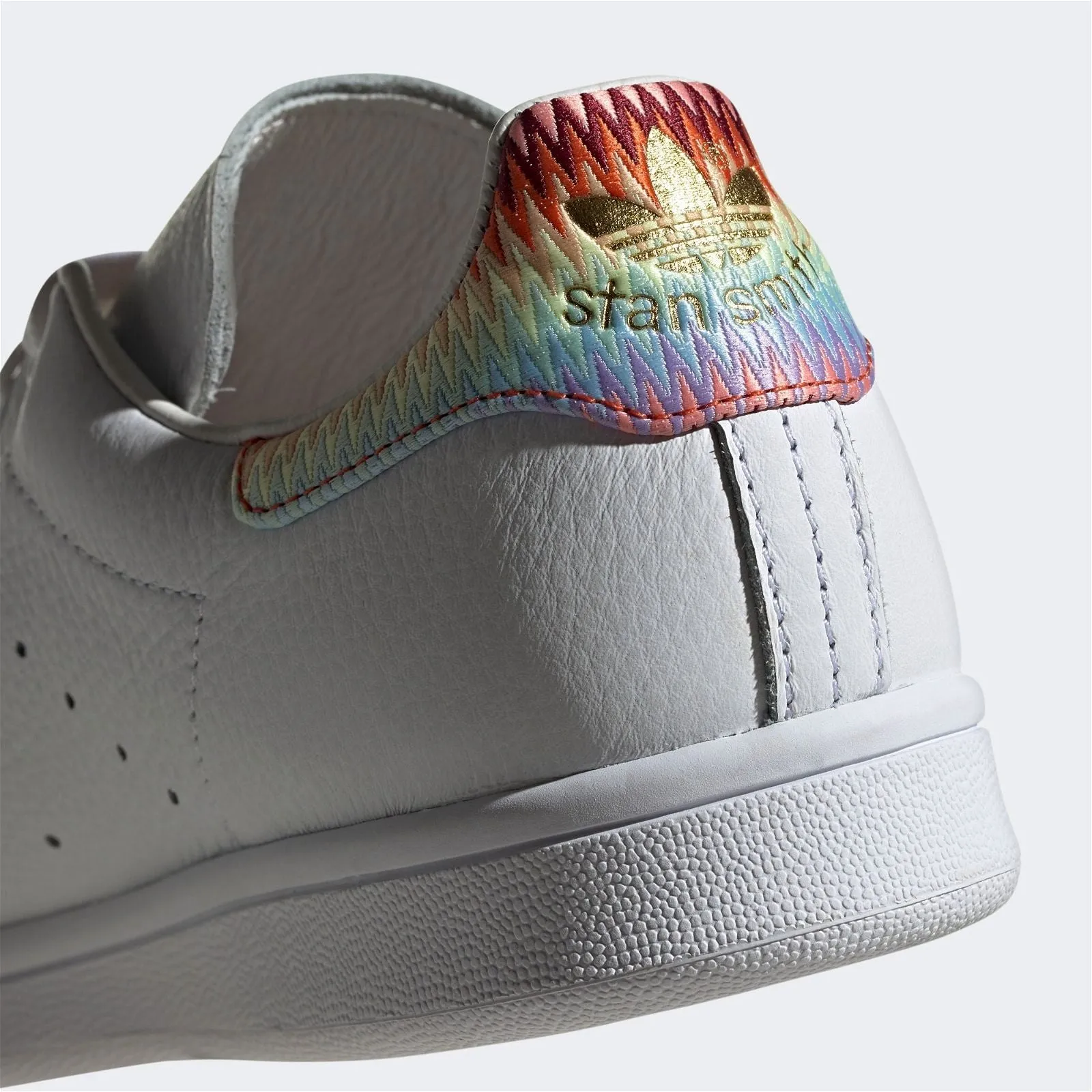 adidas Originals Womens Stan Smith Shoes - White / Rainbow