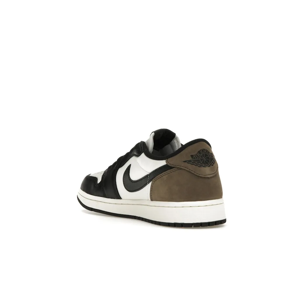 Air Jordan 1 Low OG Mocha