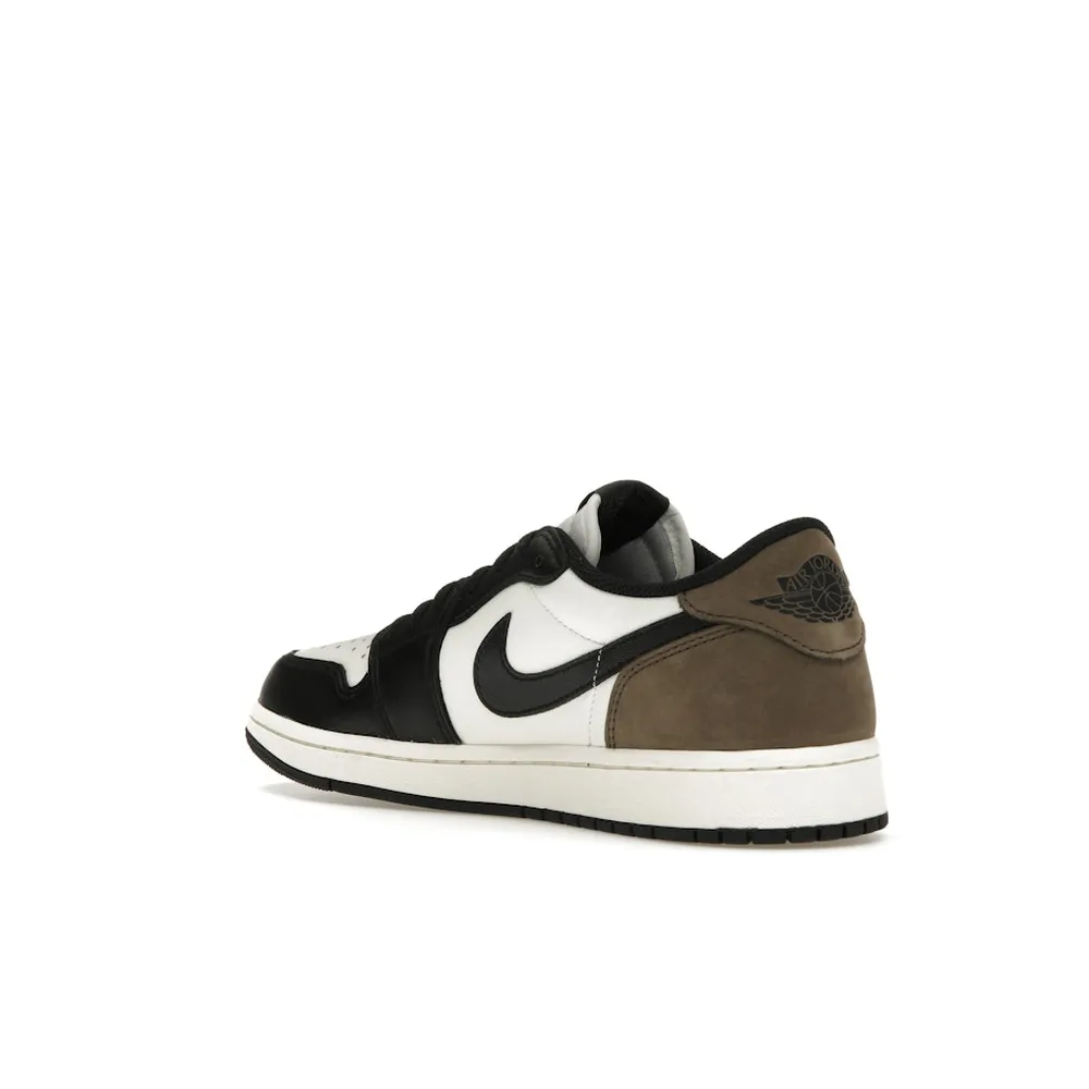 Air Jordan 1 Low OG Mocha