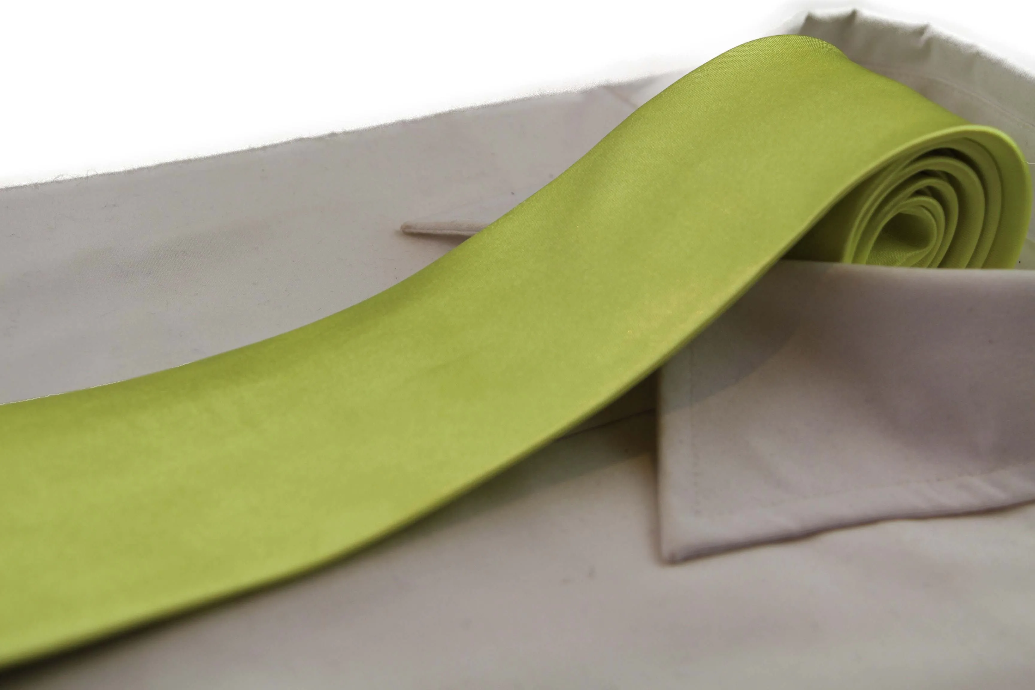 Mens Lime 8cm Plain Neck Tie