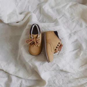 Ollie First Walker | Tan Nubuck