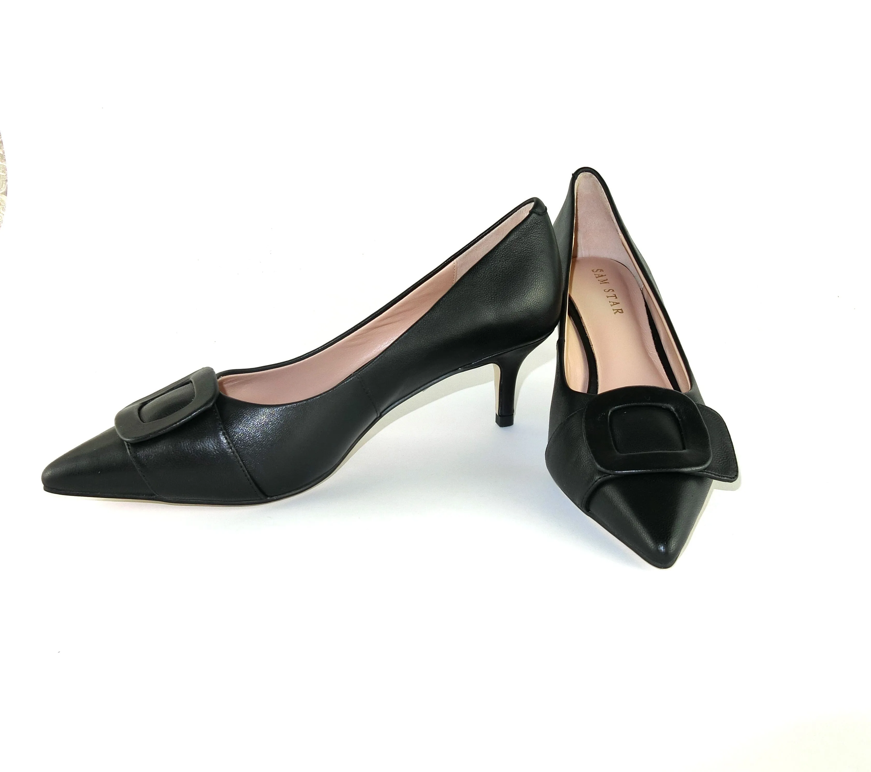 SS23005  Leather court shoes with buckle - Black