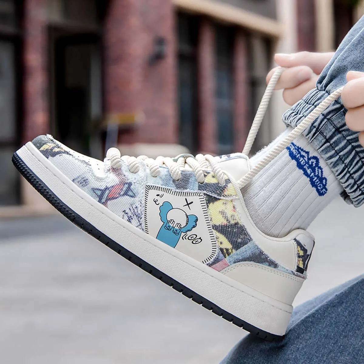 Urban Canvas Graffiti Sneakers